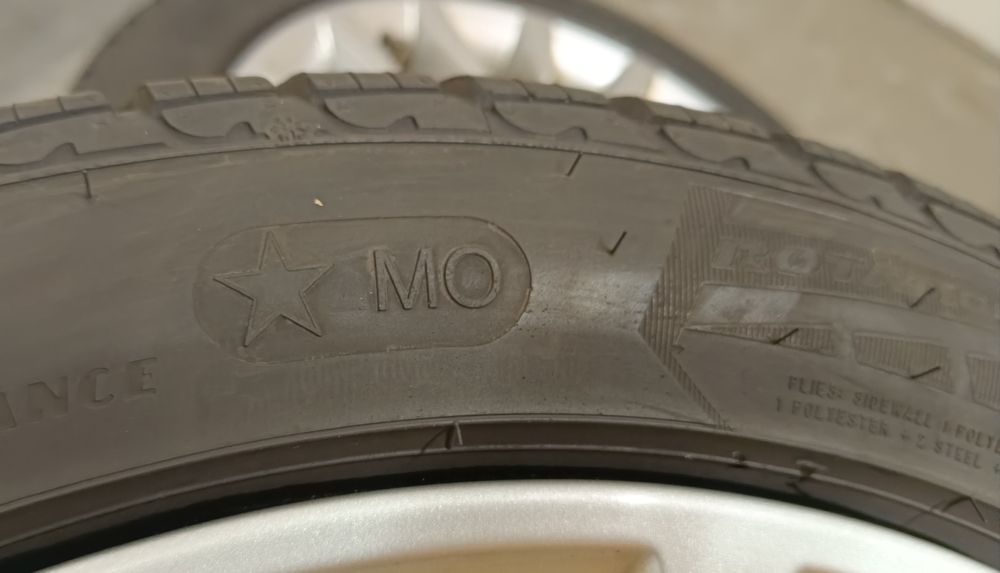 Оригинални джанти 18 цола с гуми зимни за Bmw G30 G31
