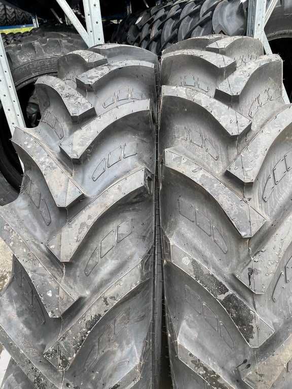 Anvelope noi 14.00-38 FARM SPECIAL cu 8 pliuri tractor U650 marca BKT