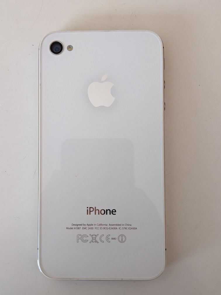 iPhone 4s без парола