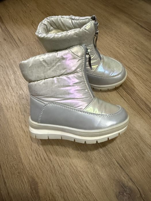 Обувь на девочку