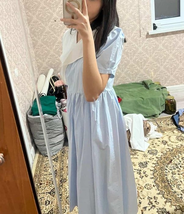 красивое платье, почти новый