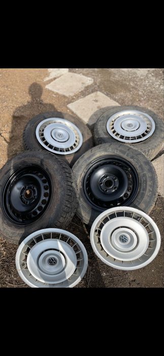 Продам колеса шипованные R15