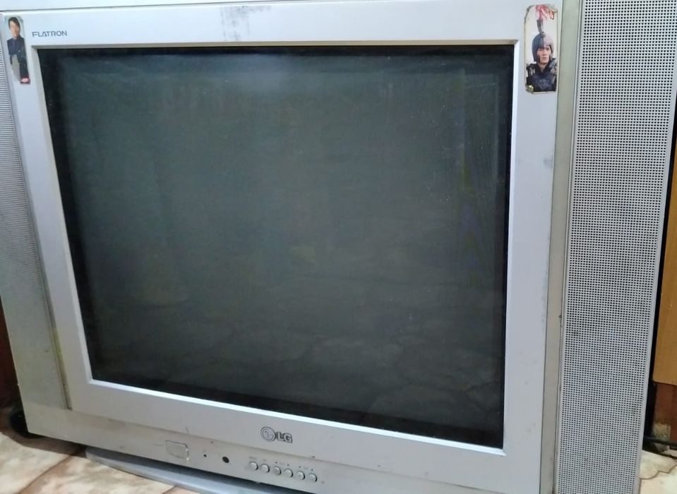 Продам телевизор LG