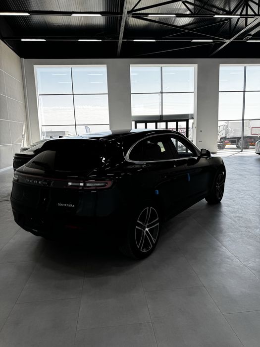 AITO M5 Reev Luxury