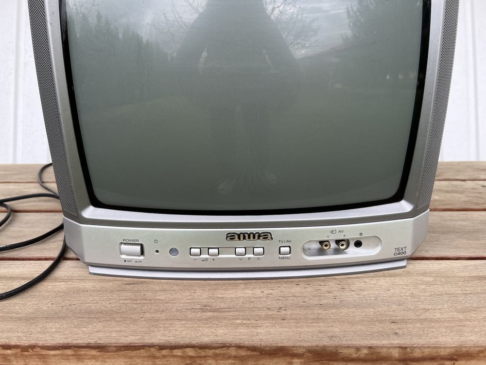 Цветен телевизор AIWA