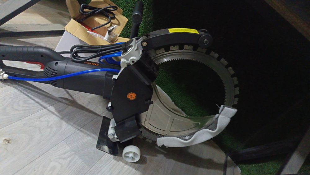 Бетонарез штроборез (электрический) arenda betonarez