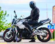 Vând Suzuki GSR600