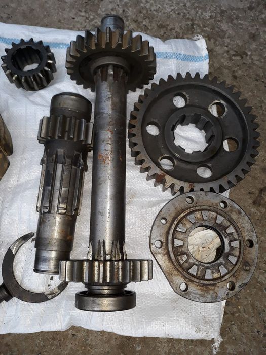 Piese cilindru compactor R8 14