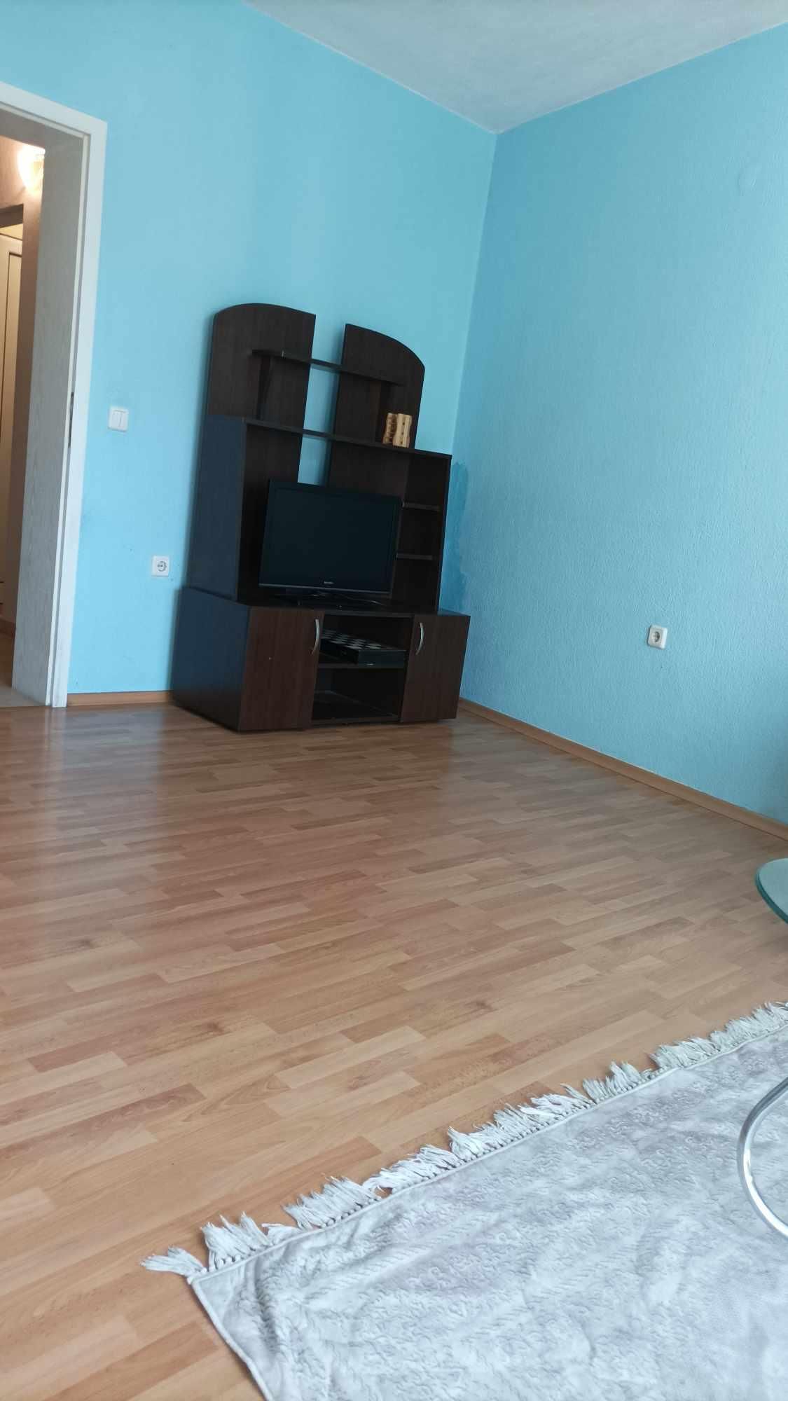 Тристаен апартамент под наем в кв. Мараша