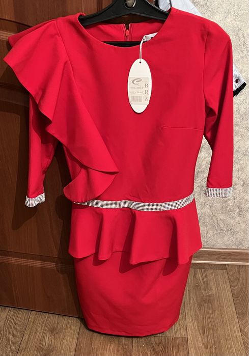 Нарядное Красивое платье