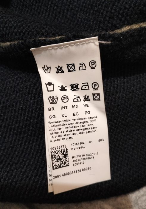 Cardigan Hugo Boss XL și vestă Nike 2XL