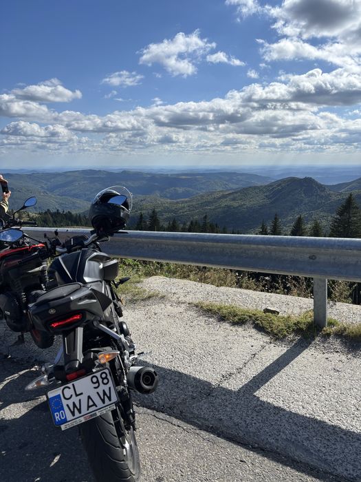 Motocicleta Yamaha MT 125