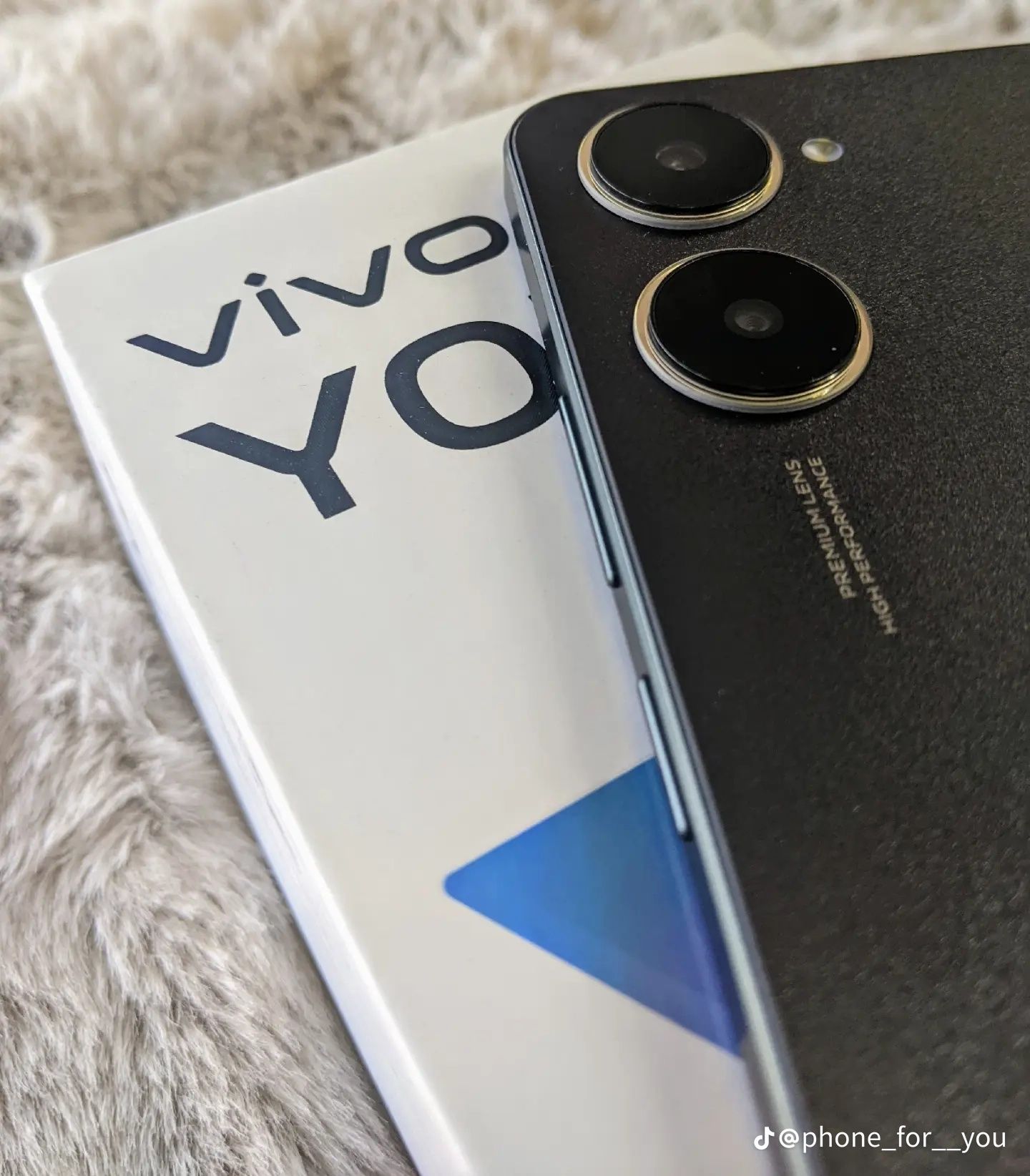 Vivo Y03 продается