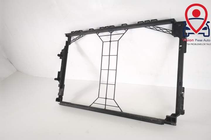 Оригинален носещ радиатор / Original Radiator Support Mercedes-Benz AM