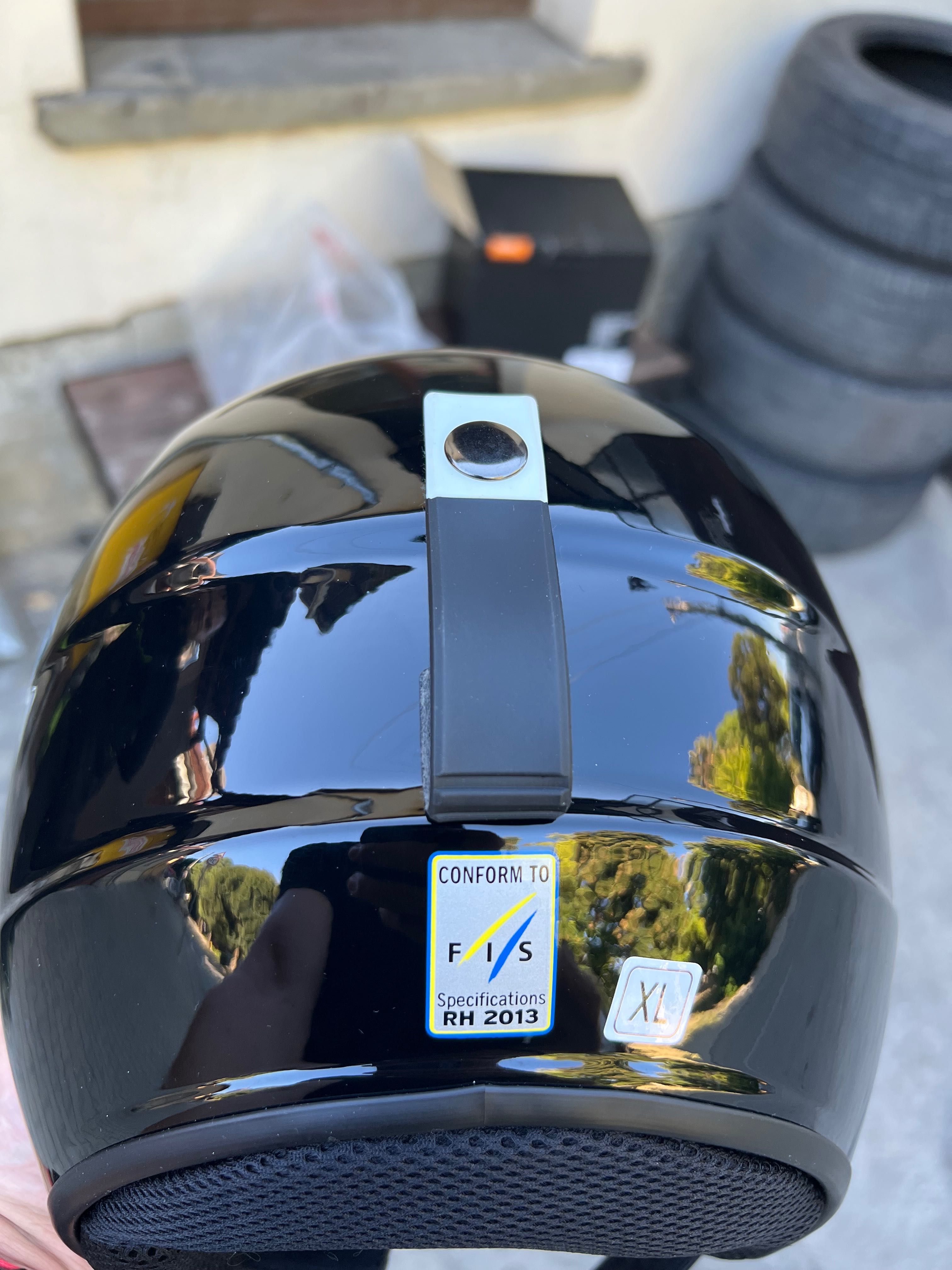 Каска за ски- Head Stivot Race Carbon XL