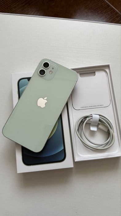 Продам Iphone 12 / 128Гб / Мятный