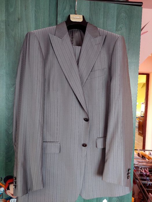 Vand costum Pal Zileri