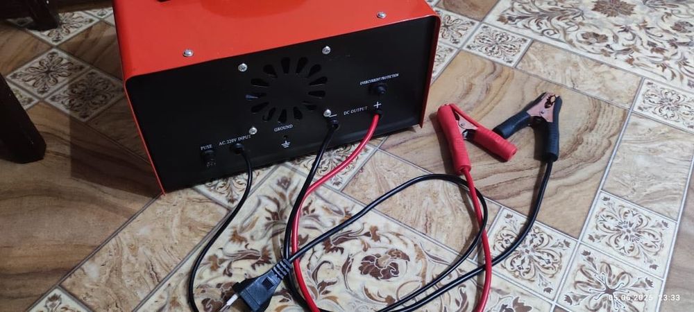 Зарядное устройство для аккумулятора