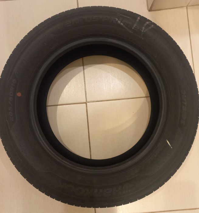 205 60 16 vara Hankook noi
