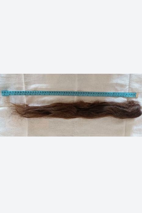 Волосы свои натуральные