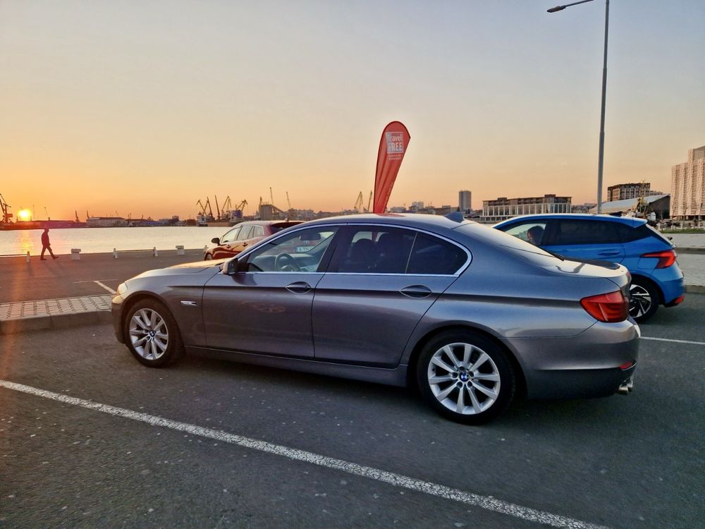 BMW 528i F10 • EDC • Navi • Head-up • Реално състояние • 21,999 лв