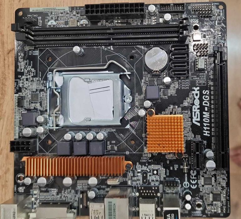 Материнская плата H110M-DGS/D3+Процессор+опер.память 8 гигабайта