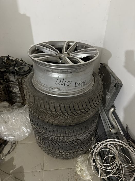 Goodyear UltraGrip Ice 2 245/45 R19 102 T  без шипов