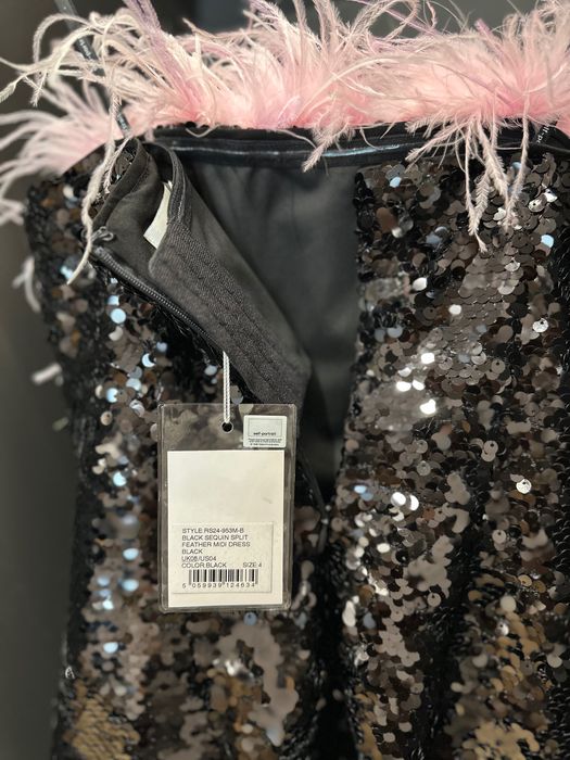 Self-Portrait Черна рокля с пайети и пера