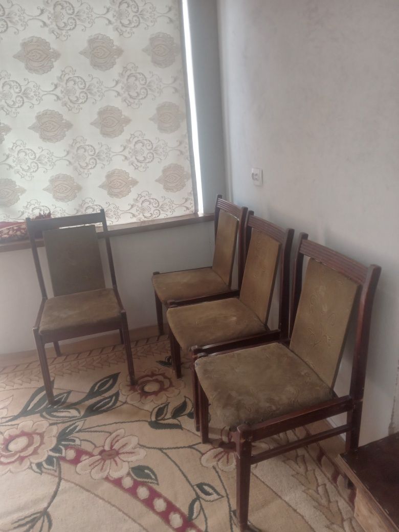 Стул кухини камплект 4та