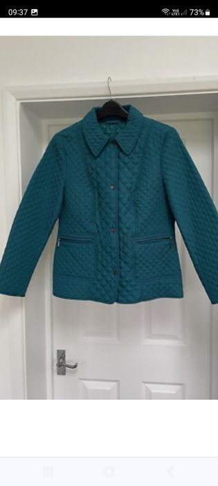 Haina dama matlasata  marca precis petite marime s/xs