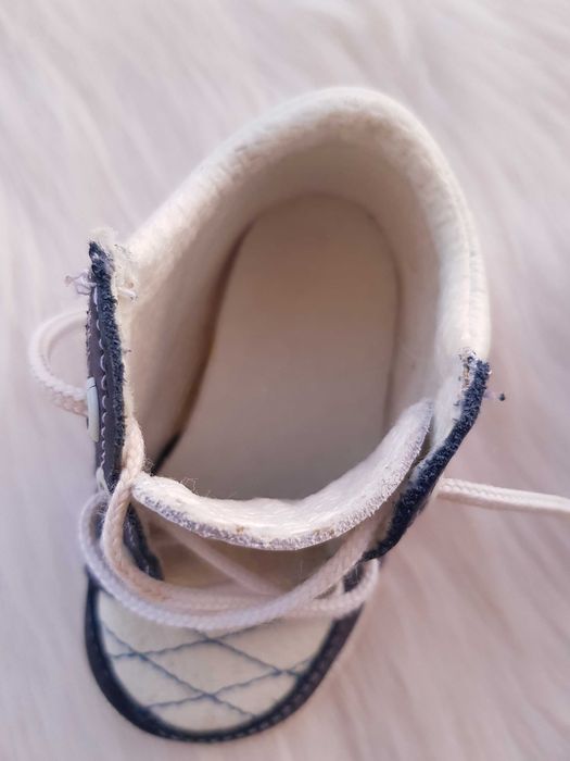 Бебешки обувки за прохождане Univerzál №18