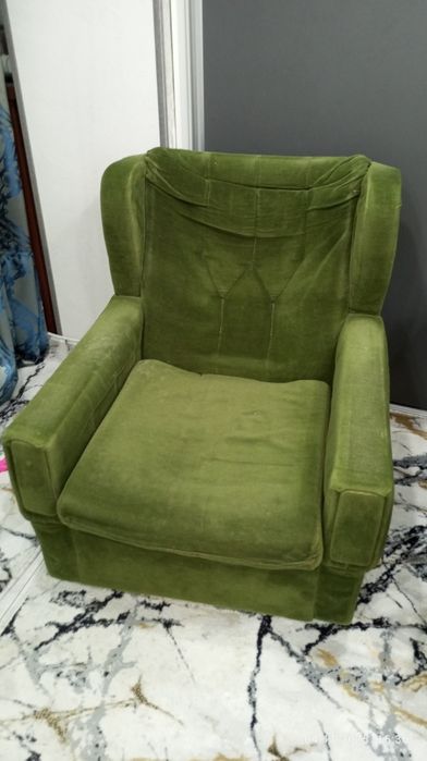 Продаются 2 кресла