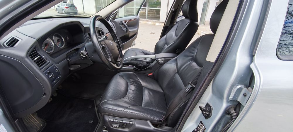 VOLVO XC70 2007г, 4х4, 185к.с.