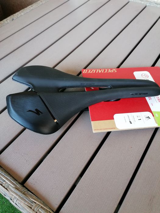 Specialized TOUPE Expert GEL, нова седалка