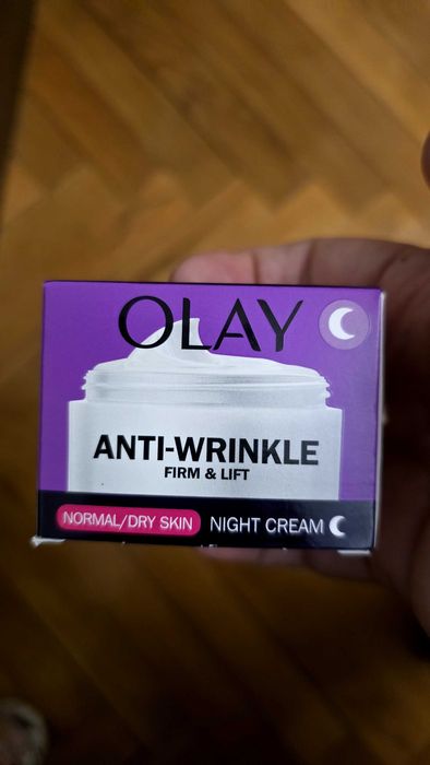 Olay anti-wrinkld night cream нов и неотворен
