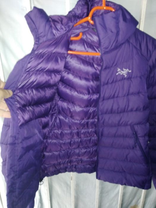Arcteryx geaca de dama cu puf masura XS  TP