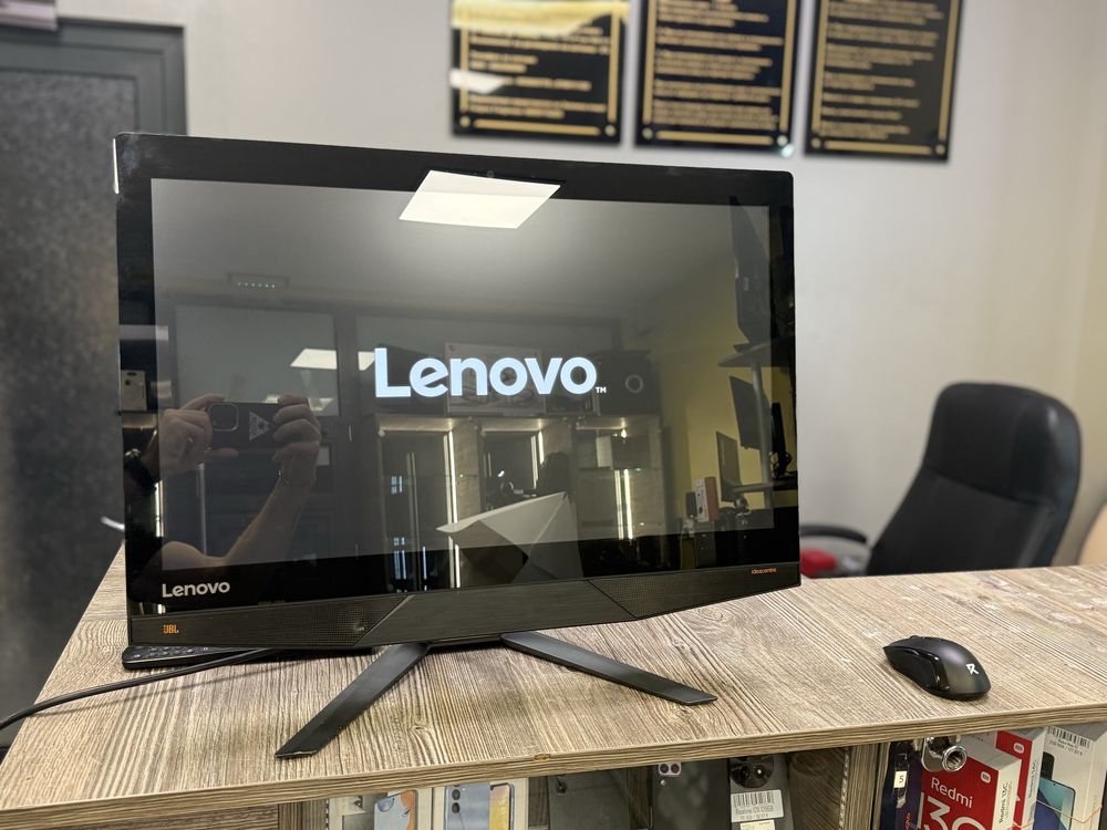 Lenovo all in one ideacentre AlO 700-24ISH