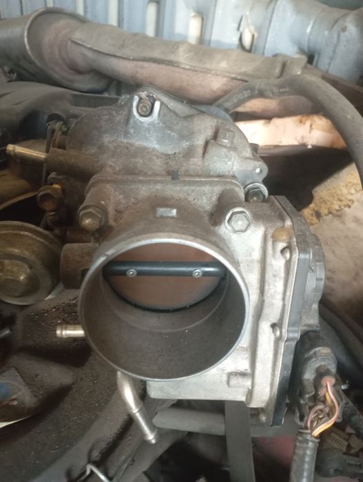 Дроссельная заслонка 1 MZ FE, с впускным колектором