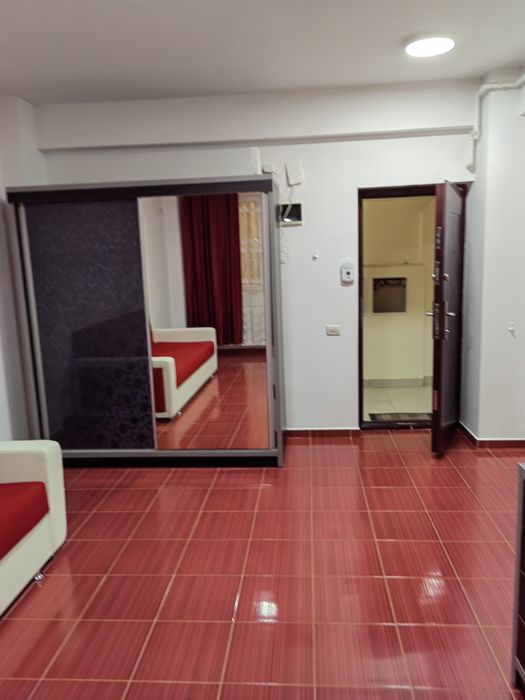 Inchiriez Apartament in Militari Residence