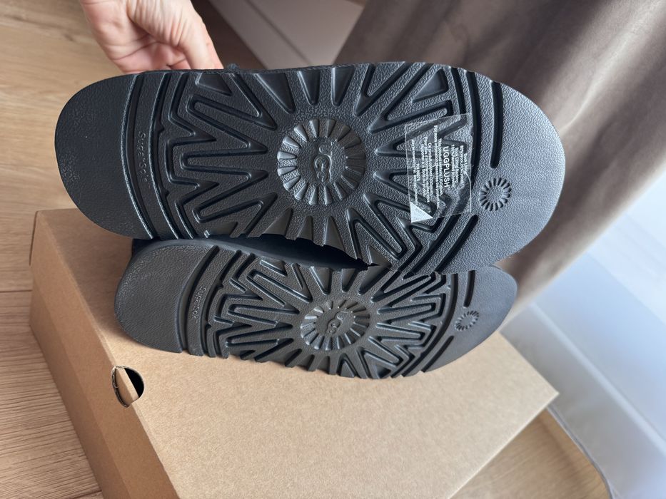 Ghete UGG noi marimea 37, 38, 39