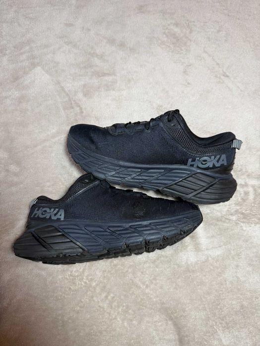 Adidasi Hoka Gaviota Negri