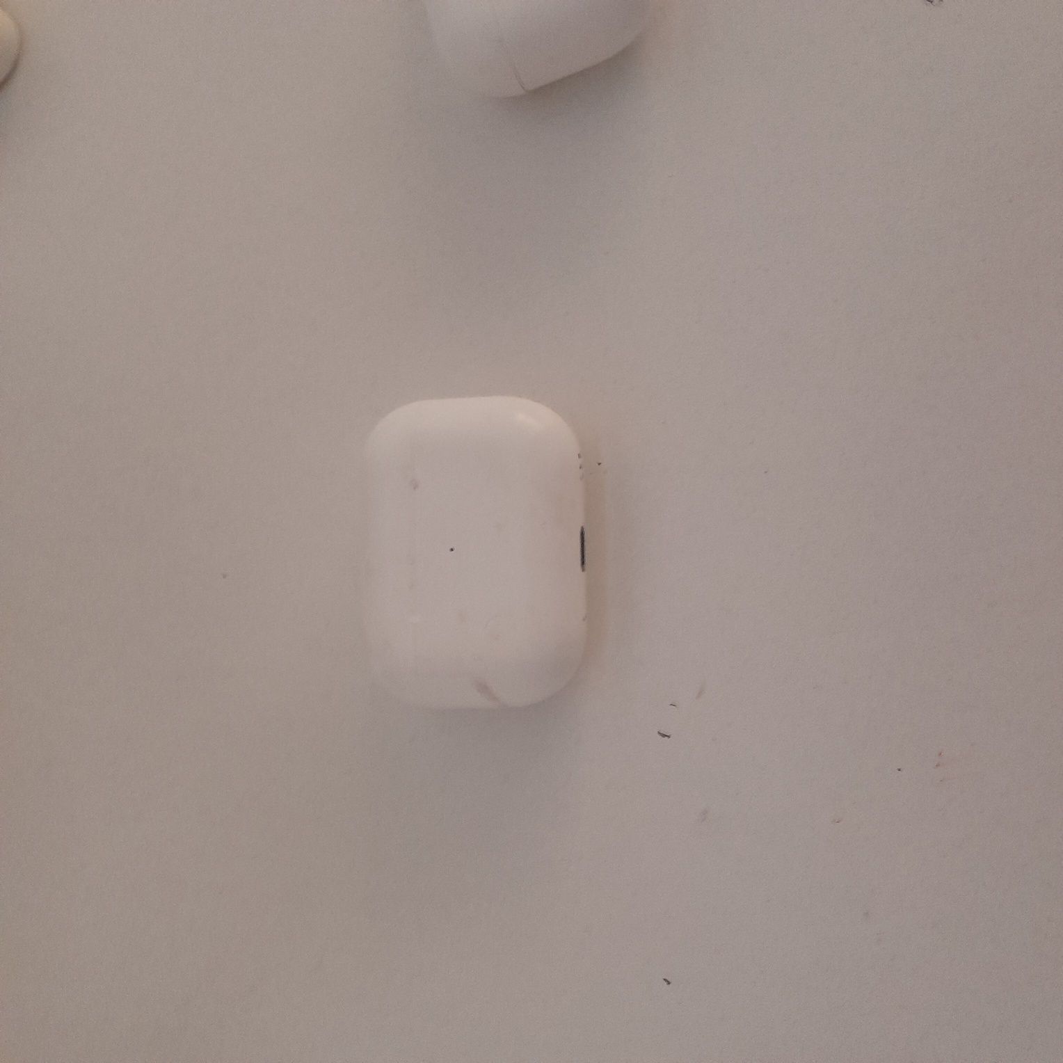 IOhone air pods 3