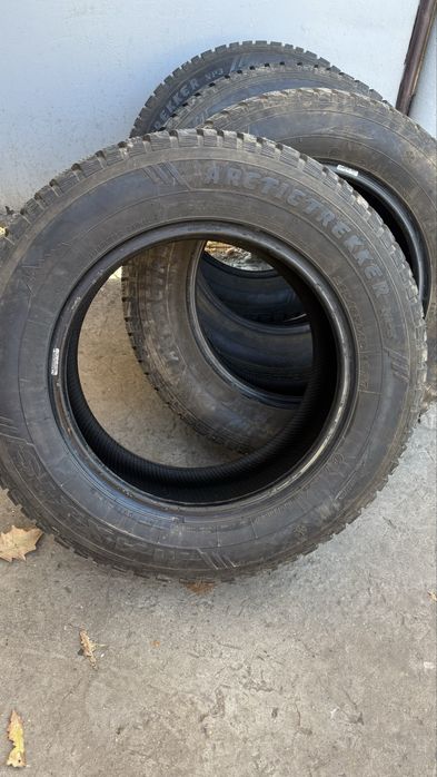 Maxxis Arctictrekker 215/65 R16