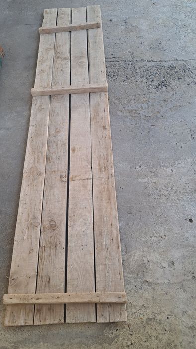 Apalovka taxtalar sotiladi