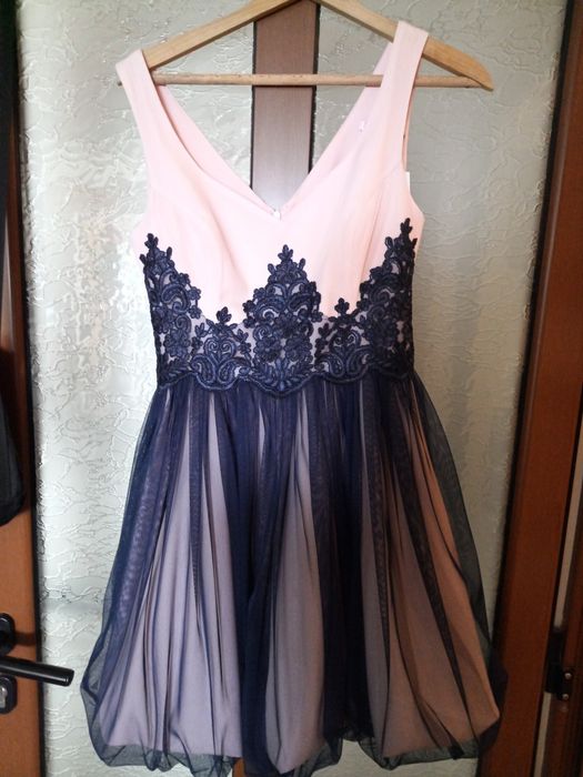 Официална рокля 34 номер