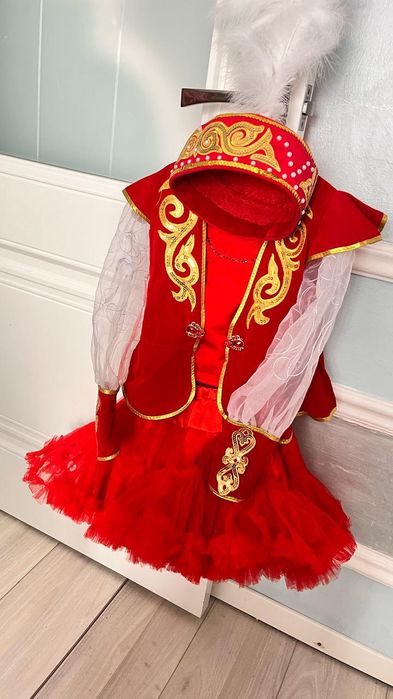 Саукеле мен кажекей сатылады