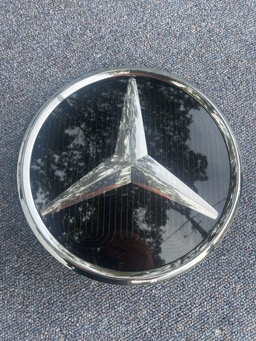 Emblema mercedes pentru distronic cu incalzire Originala