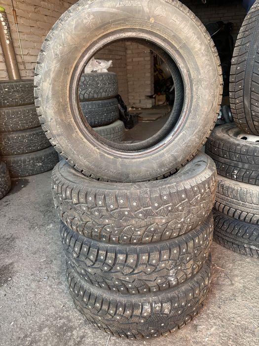 Шины Sonix 175/70 R13 шипы новые