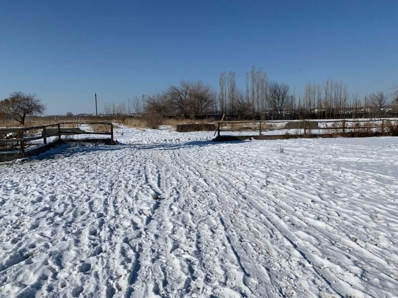 Объект под любой бизнес 3,25 га + 28 га сад, Кибрай (Байткурган)