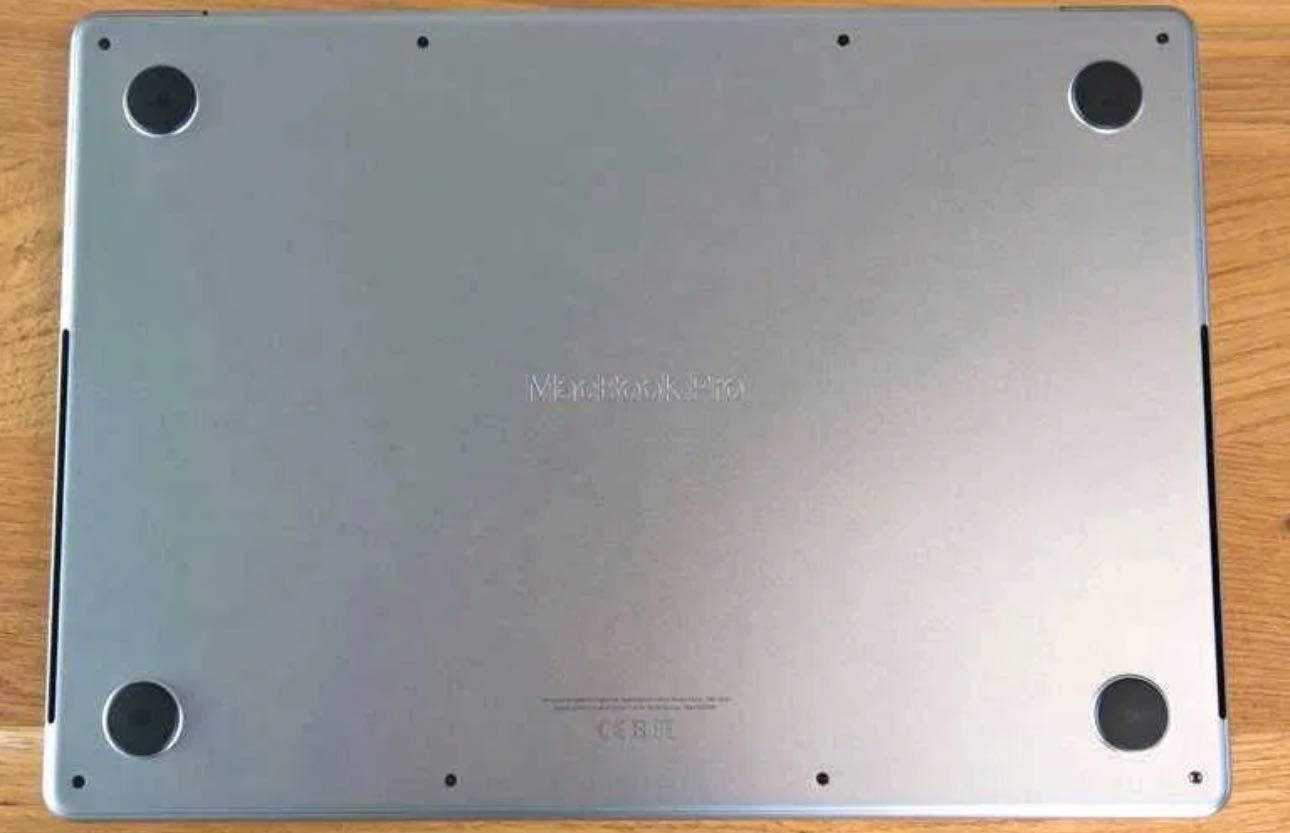 MacBook Pro m1 1tb  16 ram 16’